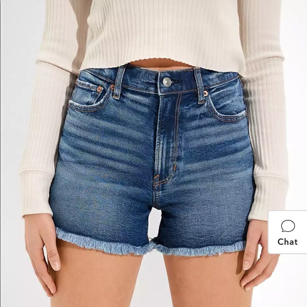 EXCELLENT CONDITION AMERICAN EAGLE SUPER SUPER STRETCH 4 HI-RISE SHORTIE SHORTS